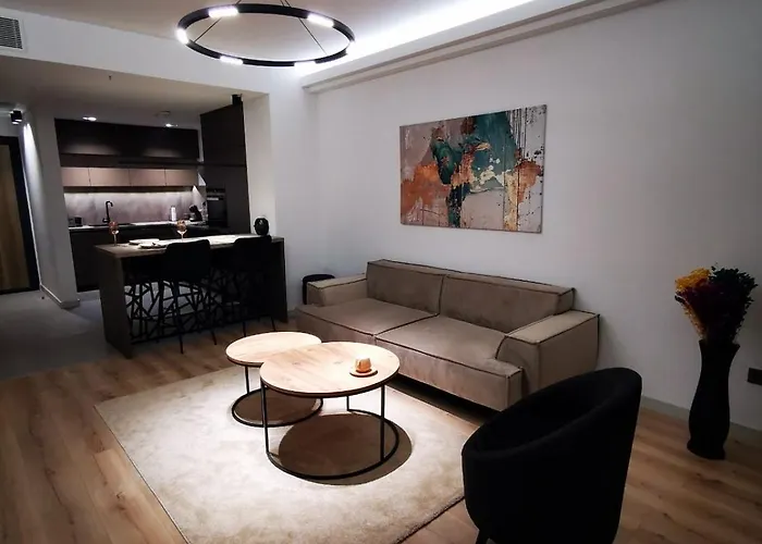 Cevahir Sky View * Скоп'є